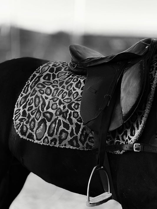 Circle Y Contoured Wool Saddle Pad